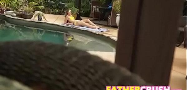  Sunbathing Zoey Laine Lets Daddy Rub Oil On Her Body
